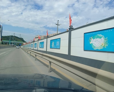 工程行業發展需求高速，PVC圍擋廠家做了這一舉動